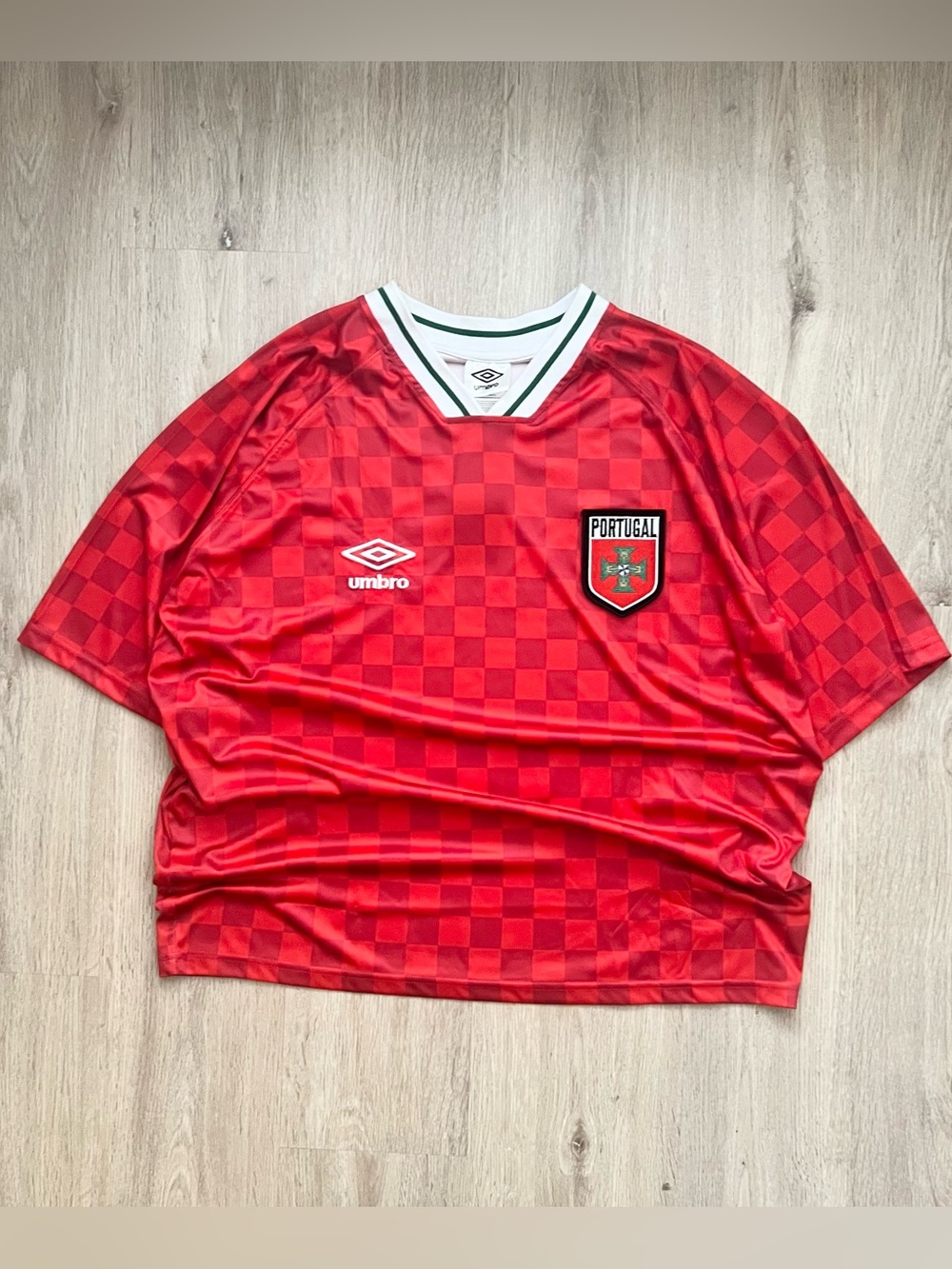 NWT Umbro Portugal Soccer Jersey Mens XL Red Checkered World Cup 2026 Football